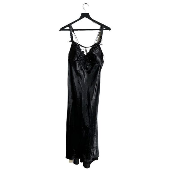 Flora by Flora Nikrooz nightgown - Picture 1 of 3